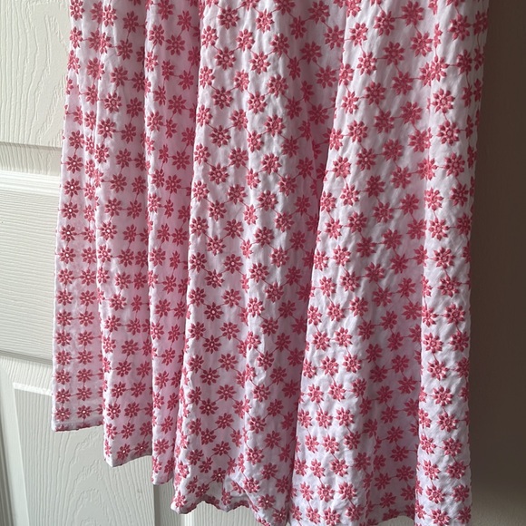 Pink embroidered dress NWT brand new! M - Picture 3 of 7